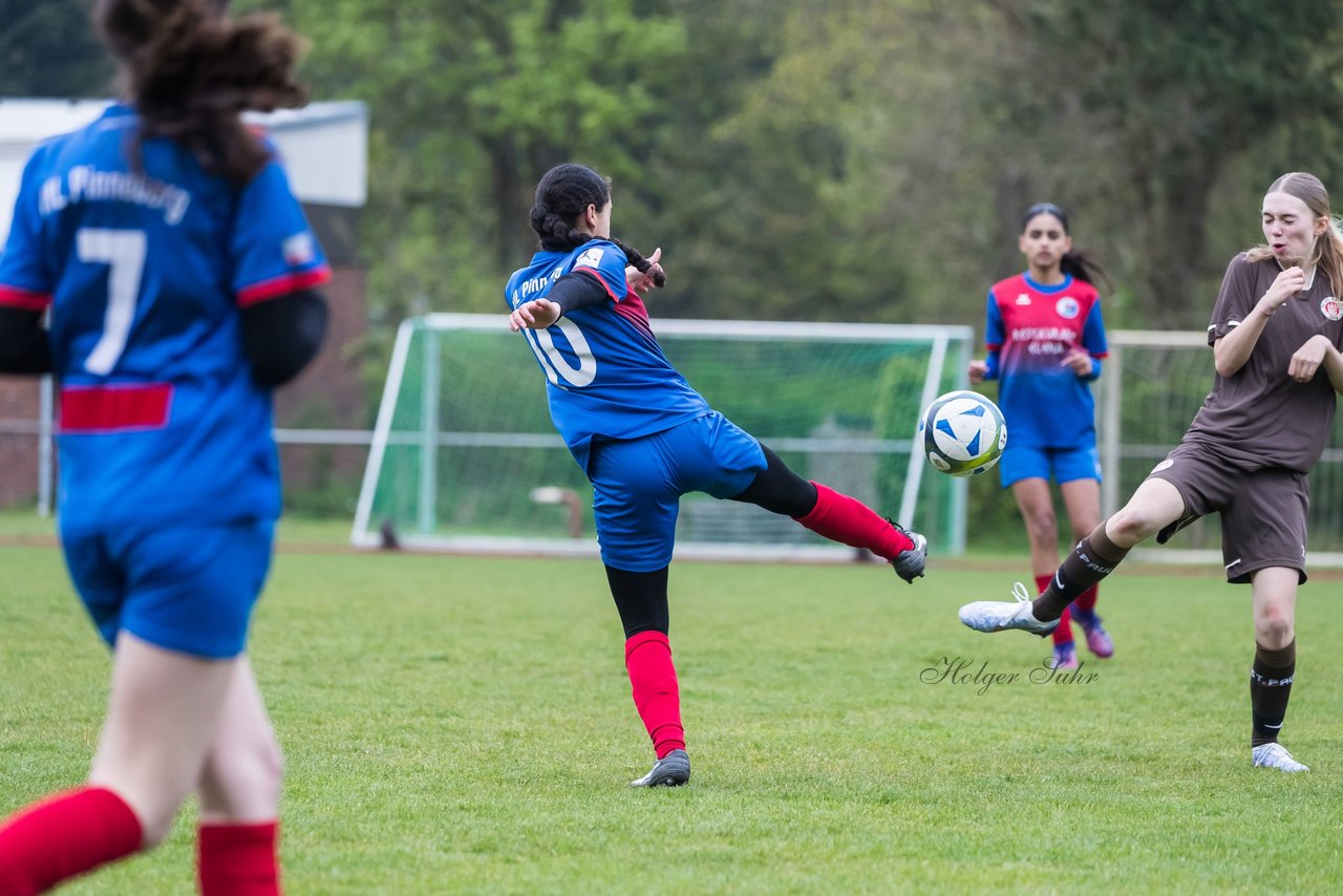 Bild 146 - wCJ VfL Pinneberg3 - St.Pauli : Ergebnis: 2:1